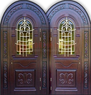 Индивидуальная арочная дверь со стеклом и ковкой ДА-19 в Твери