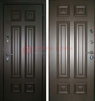 Темная металлическая дверь с МДФ ДМ-136 в квартиру в Чехове