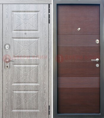 Серая филенчатая входная дверь МДФДМ-252 в Чехове