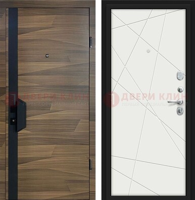 Стальная коричневая дверь МДФ c черной вставкой ДМ-267 в Чехове