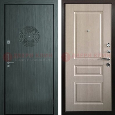 Темная железная дверь с МДФ панелями в квартиру ДМ-389 в Чехове