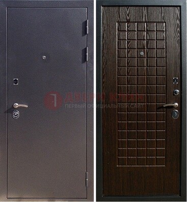 Серая металлическая дверь с порошковым напылением ДП-153 в Чехове