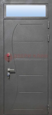 Чёрная входная дверь с порошковым окрасом и стеклом ДП-313 в Чехове