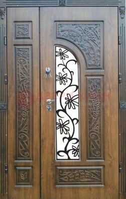 Морозостойкая металлическая парадная дверь ДПР-12 в Чехове