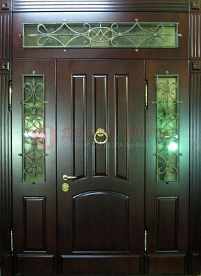 Стальная парадная дверь со стеклом и ковкой ДПР-18 для деревянного дома в Перми