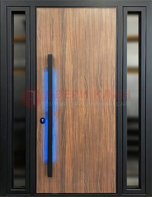 Коричневая металлическая дверь со стеклом ДС-69 в Чехове