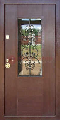 Входная дверь Винорит со стеклом и ковкой в коричневом цвете ДСК-212 в Чехове