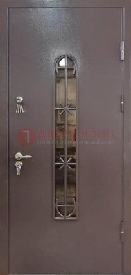 Металлическая дверь Порошок с небольшим стеклом и ковкой ДСК-282 в Чехове