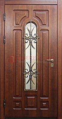 Тяжелая стальная дверь со стеклом и ковкой ДСК-42 в Чехове