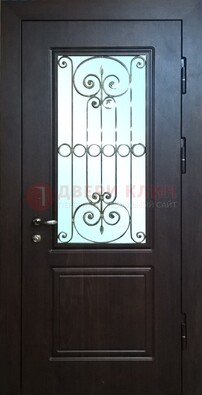 Железная дверь со стеклом и ковкой ДСК-65 для общественных зданий в Луховицах