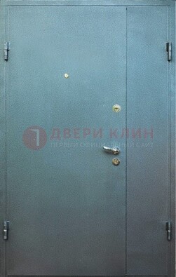 Серая тамбурная дверь ДТМ-34 В Ижевске
