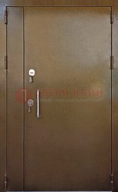 Коричневая тамбурная дверь с порошковым напылением ДТМ-45 в Чехове