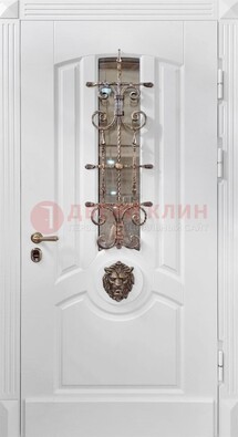 Белая металлическая дверь с виноритом и стеклом с ковкой ДВТ-165 в Чехове