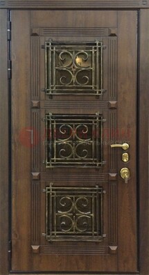 Коричневая металлическая дверь с виноритом и ковкой ДВТ-199 в Чехове